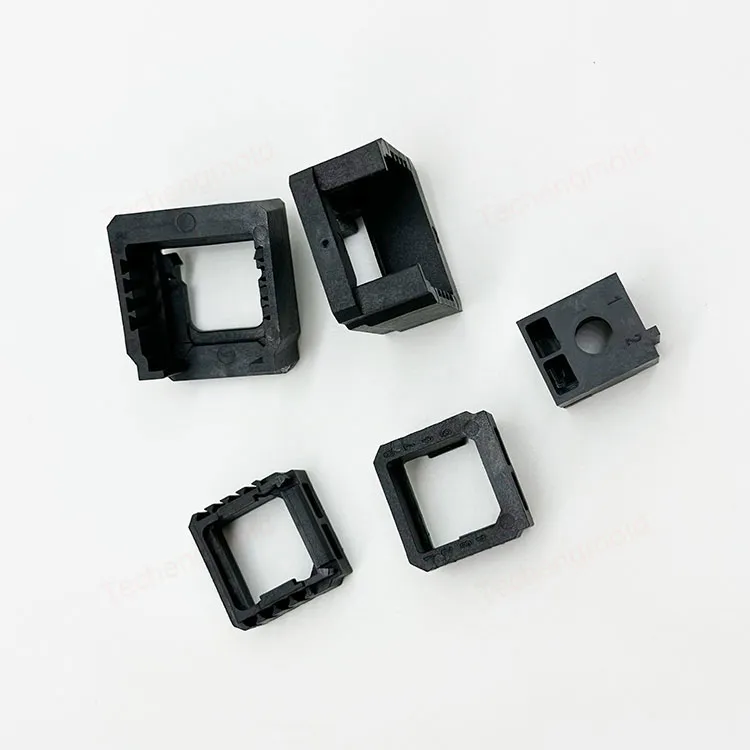 特诚科技PA66精密注塑件实拍 2